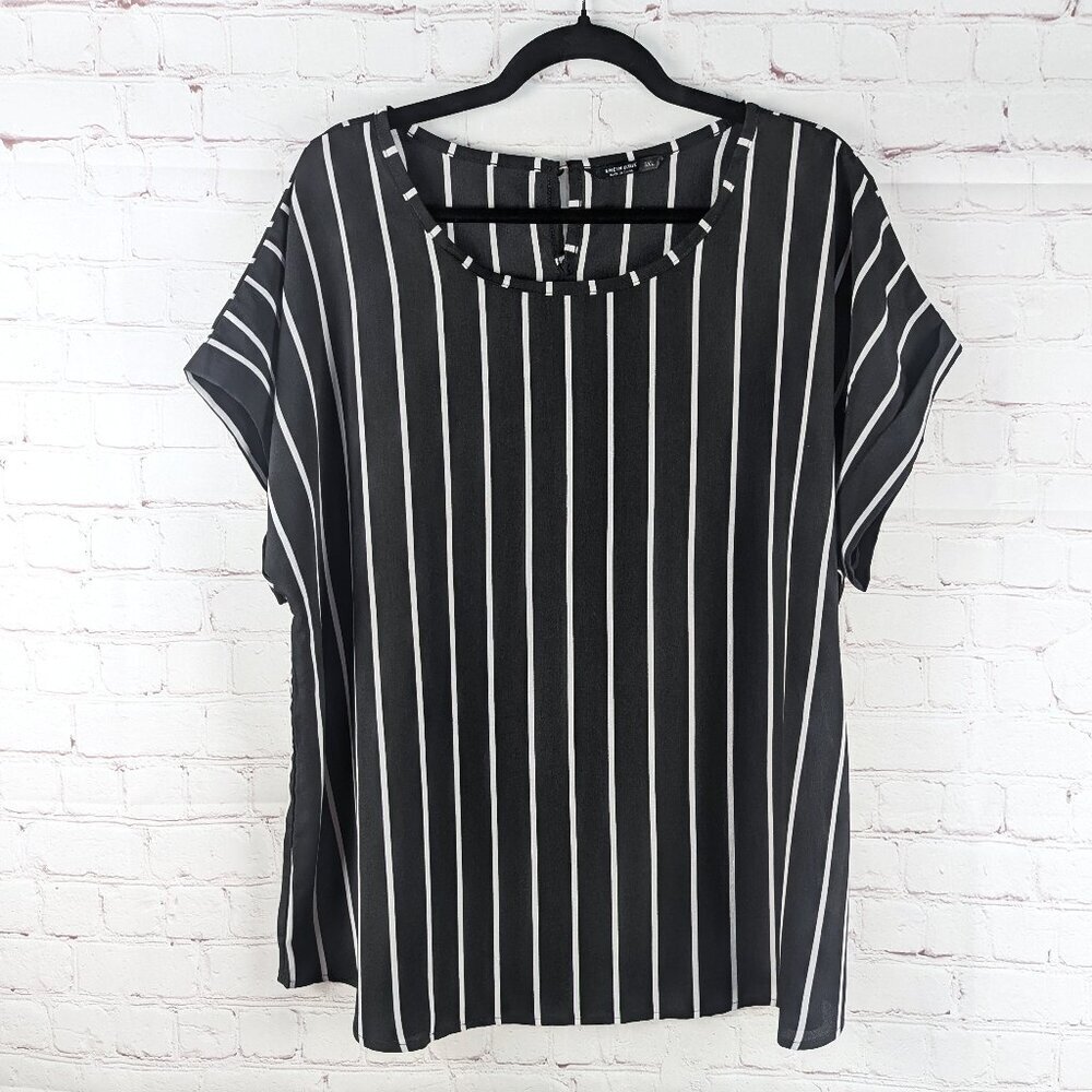 Shein Curve Black/White Striped Cap Sleeve Blouse 3XL